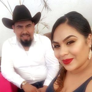 Meet your Posher, Candelaria